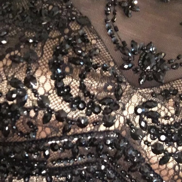 Sherri Hill - Picture 2 of 5